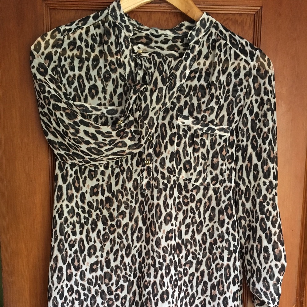 Charlotte Russe cheetah blouse. Size xs